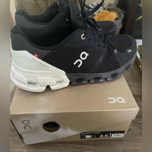 On CloudFlyer 4 Running Shoes